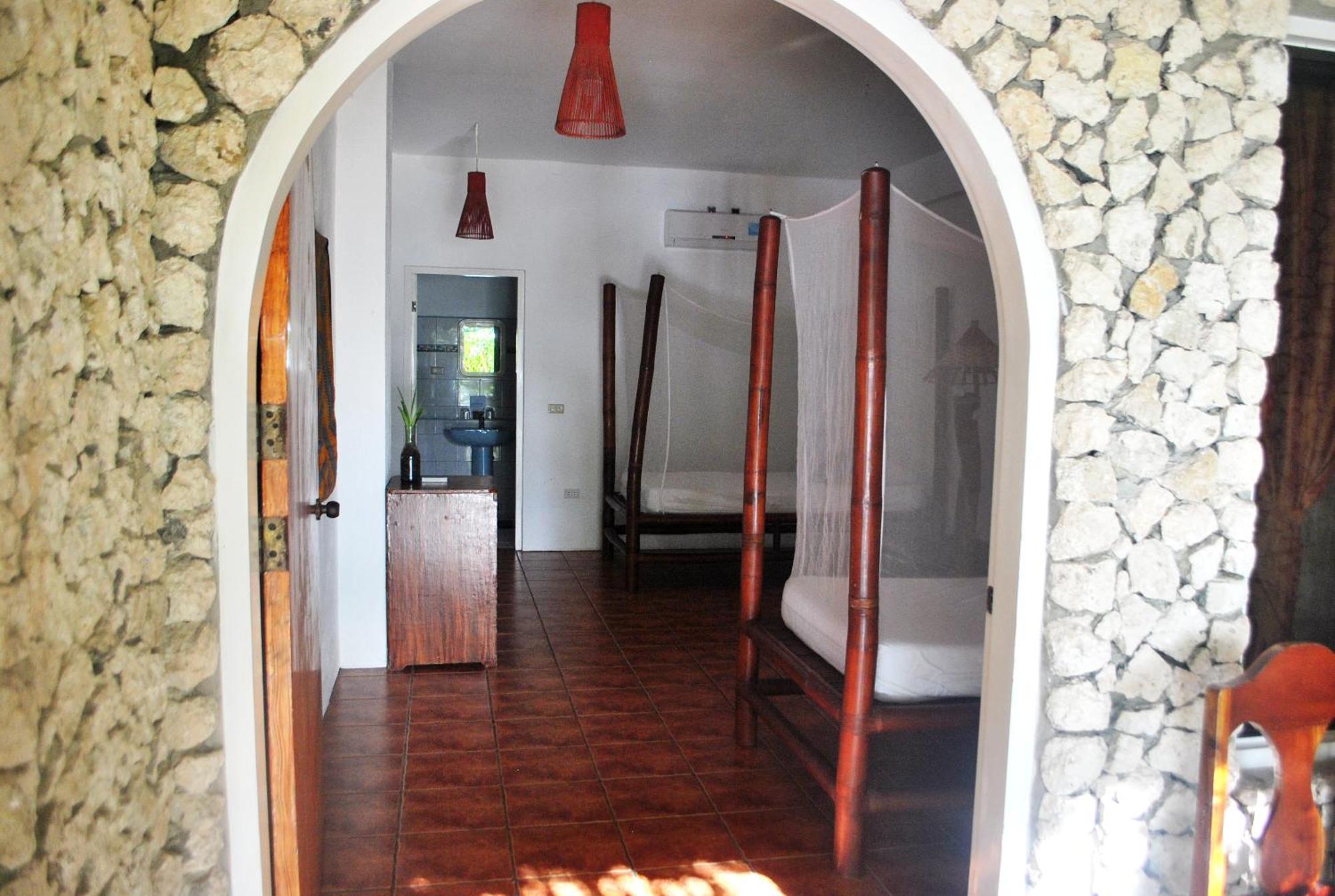 The Blue Orchid Resort Moalboal Room photo