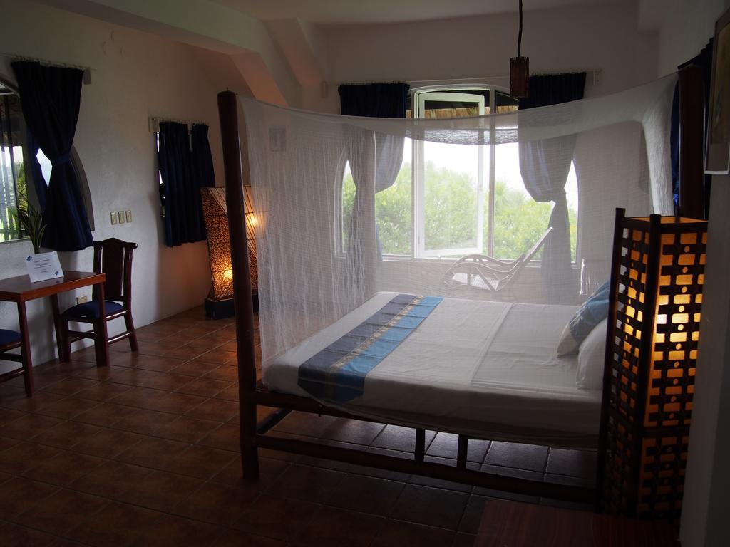 The Blue Orchid Resort Moalboal Exterior photo